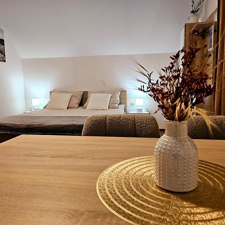 Guest House Lisina بولجاناك المظهر الخارجي الصورة