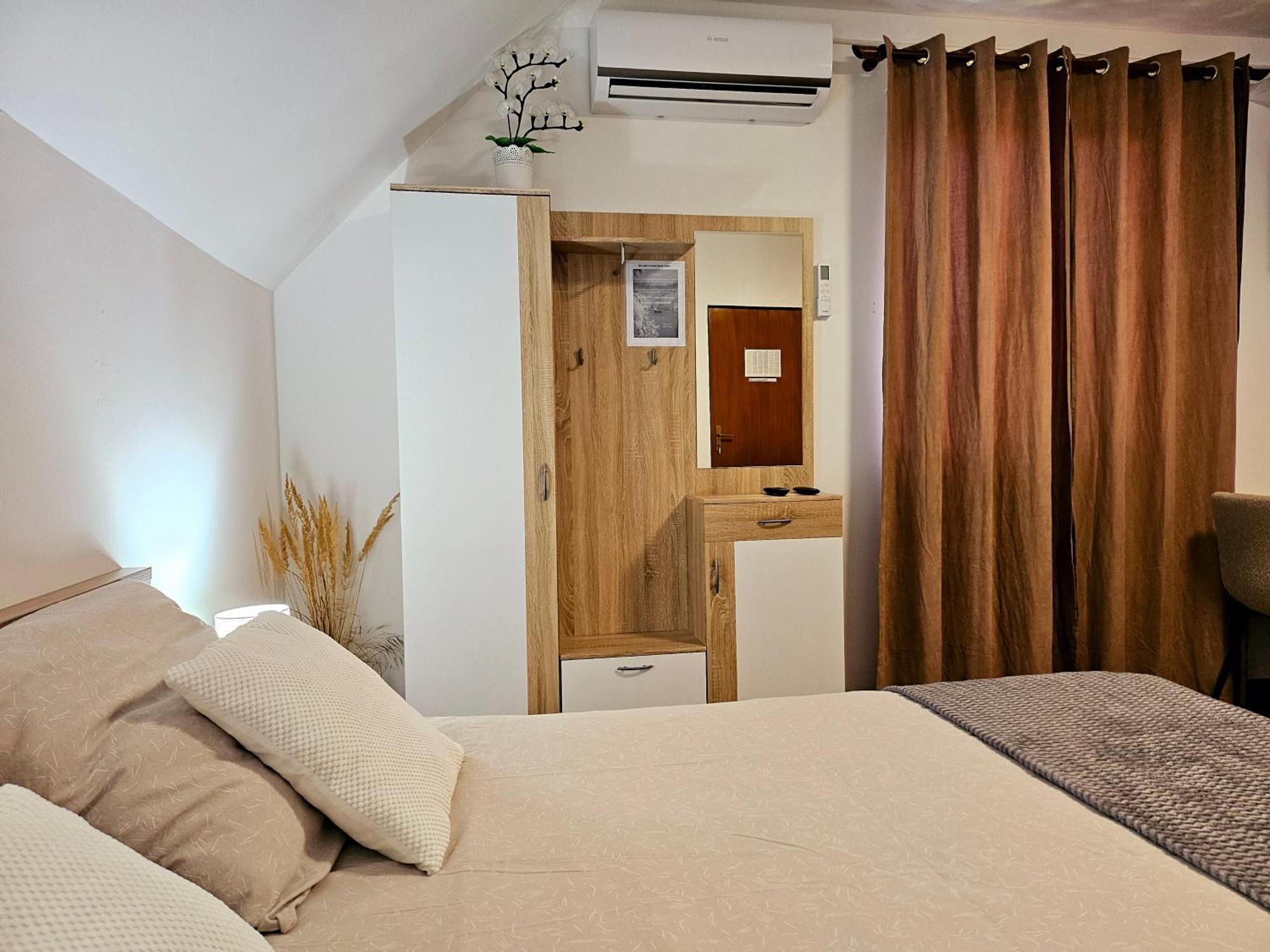 Guest House Lisina بولجاناك المظهر الخارجي الصورة