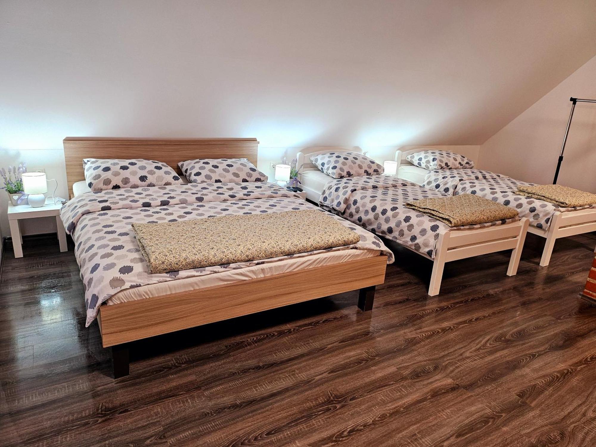 Guest House Lisina بولجاناك المظهر الخارجي الصورة